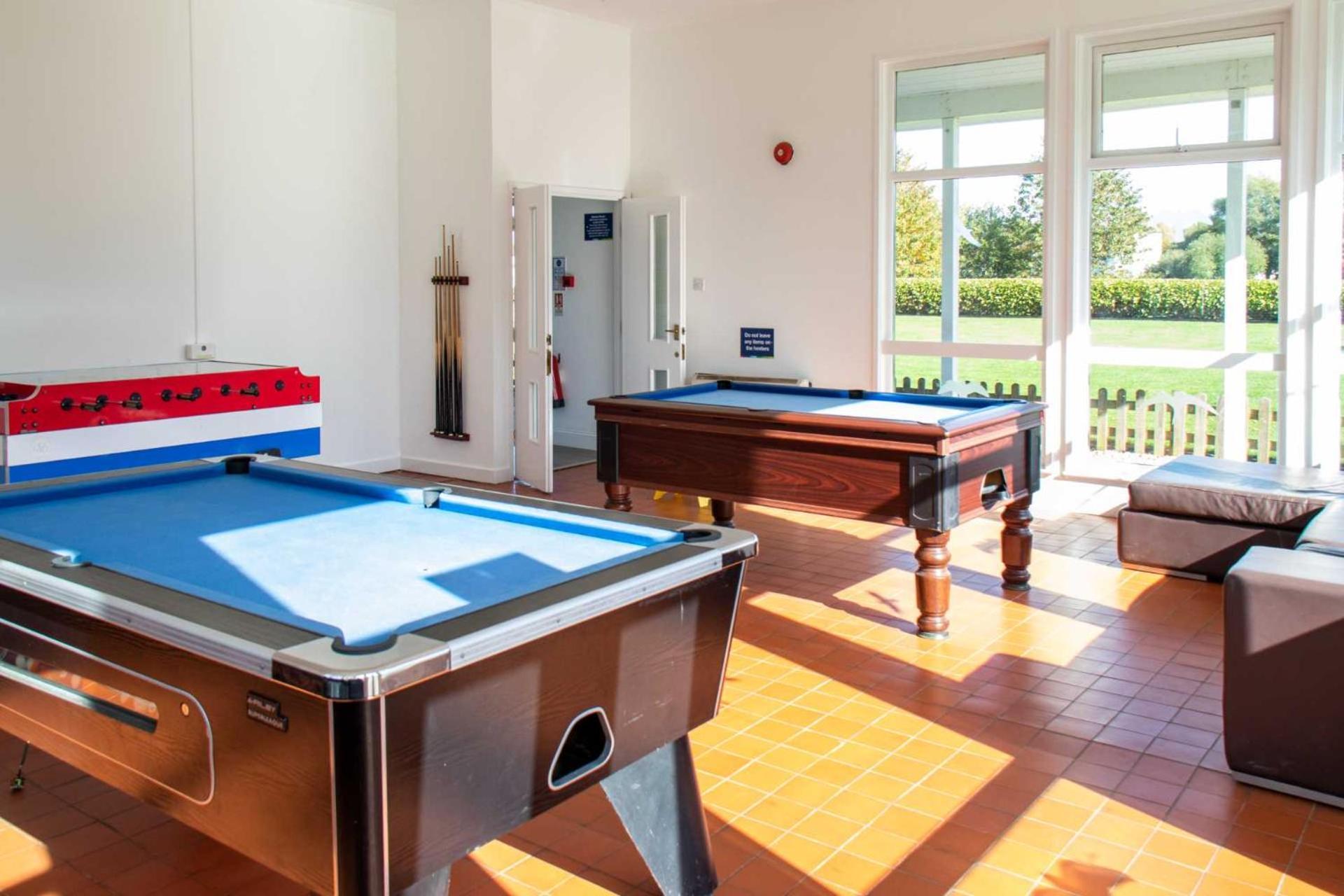 Luxury Kingfisher Lodge, Isis Lake, Within The Cotswold Waterpark Cirencester Buitenkant foto
