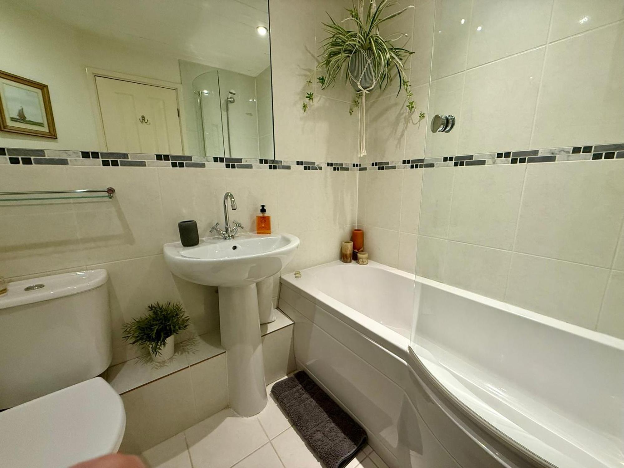 Luxury Kingfisher Lodge, Isis Lake, Within The Cotswold Waterpark Cirencester Buitenkant foto